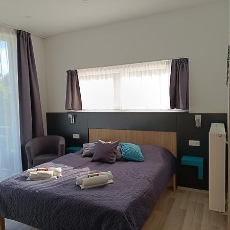 Ujhely Apartmanhaz شيوفوك المظهر الخارجي الصورة