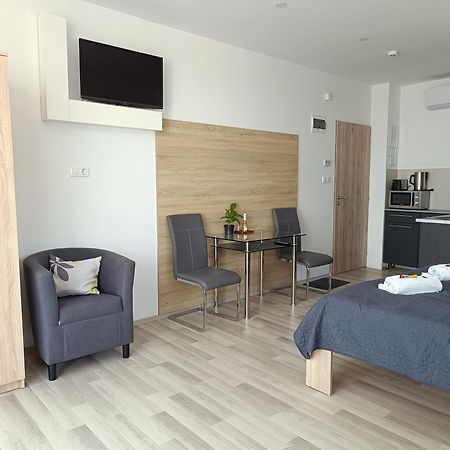 Ujhely Apartmanhaz شيوفوك المظهر الخارجي الصورة