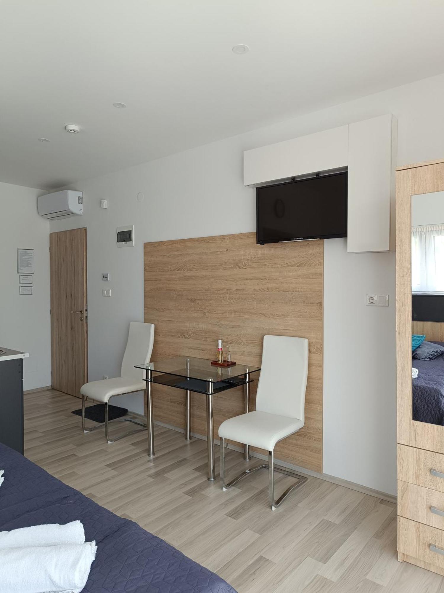 Ujhely Apartmanhaz شيوفوك المظهر الخارجي الصورة
