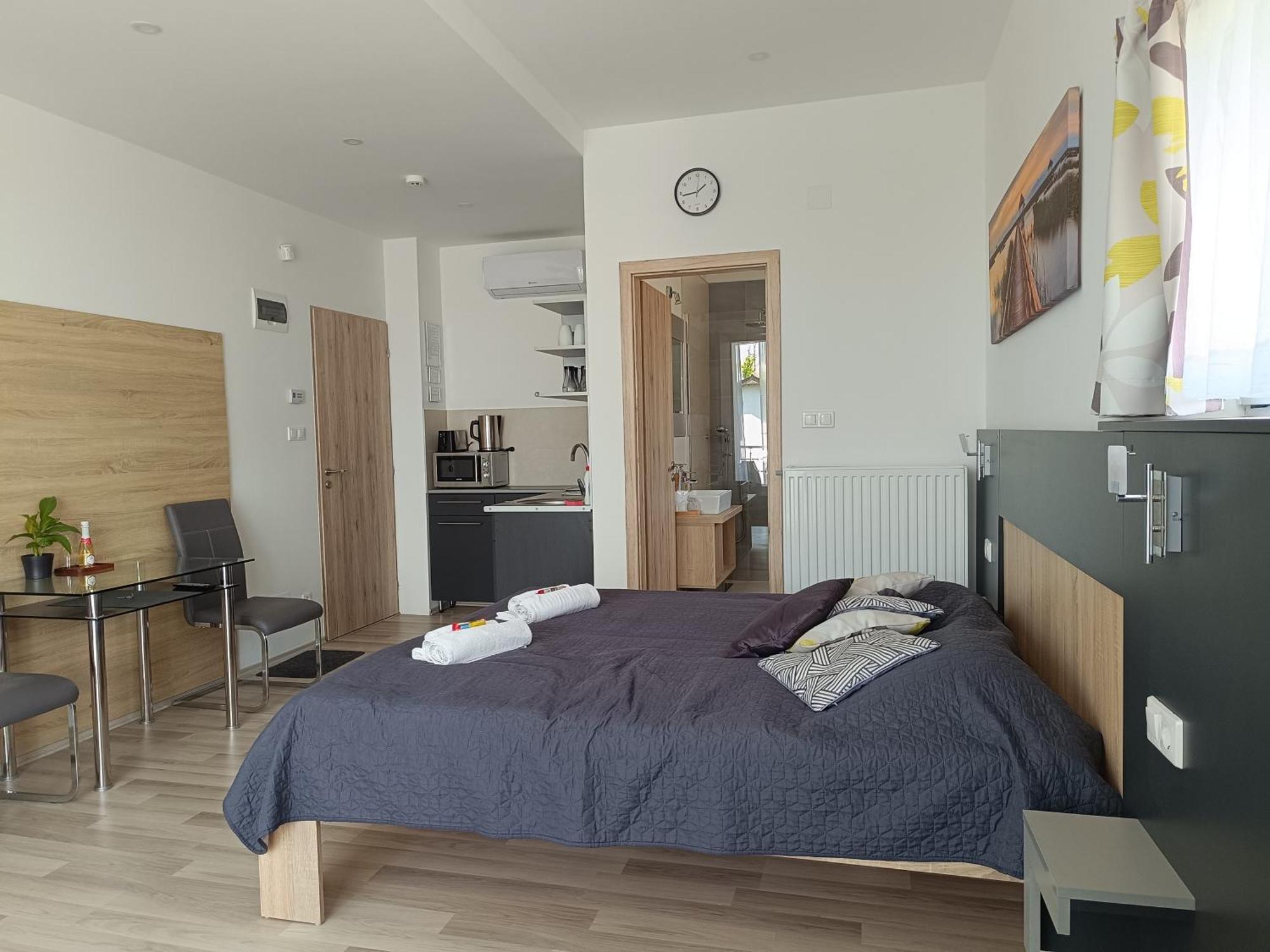 Ujhely Apartmanhaz شيوفوك المظهر الخارجي الصورة