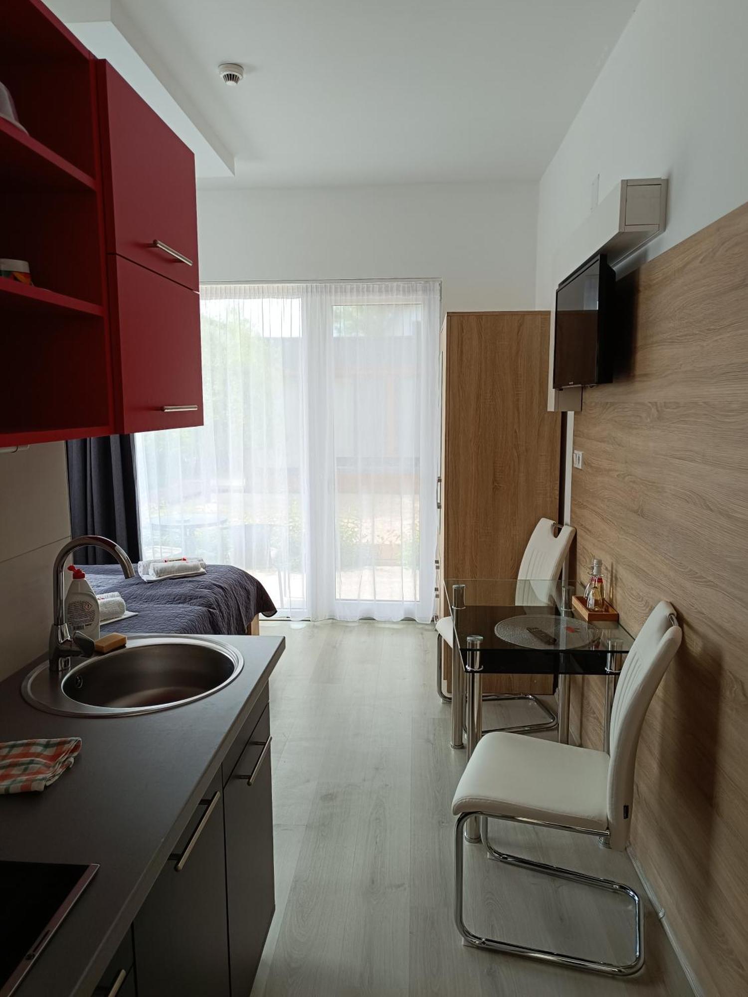 Ujhely Apartmanhaz شيوفوك المظهر الخارجي الصورة