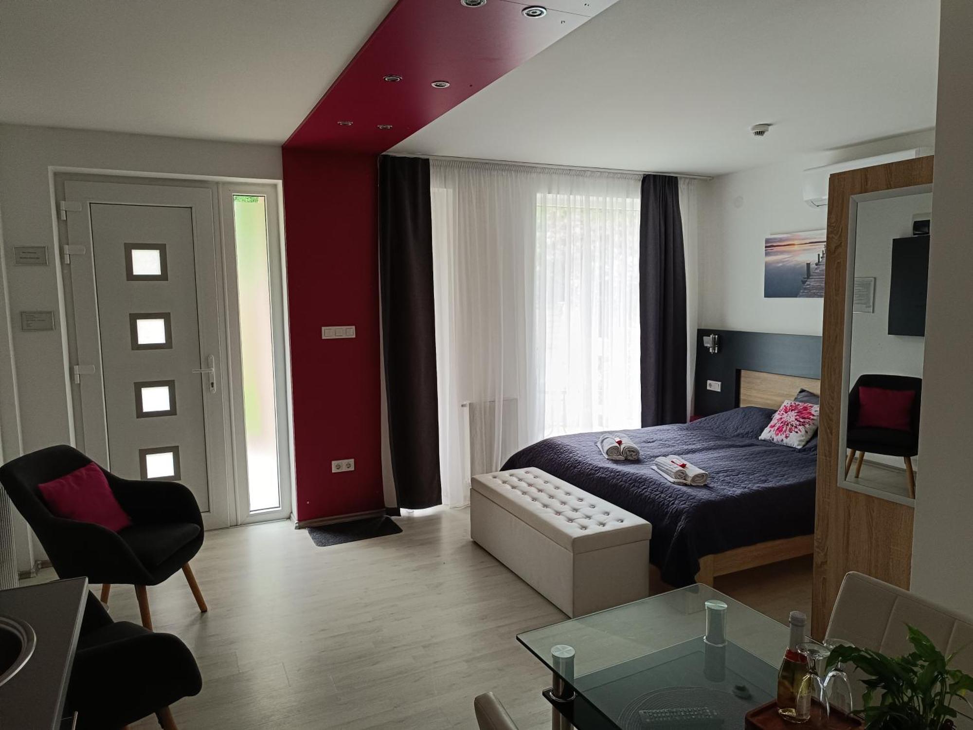 Ujhely Apartmanhaz شيوفوك المظهر الخارجي الصورة