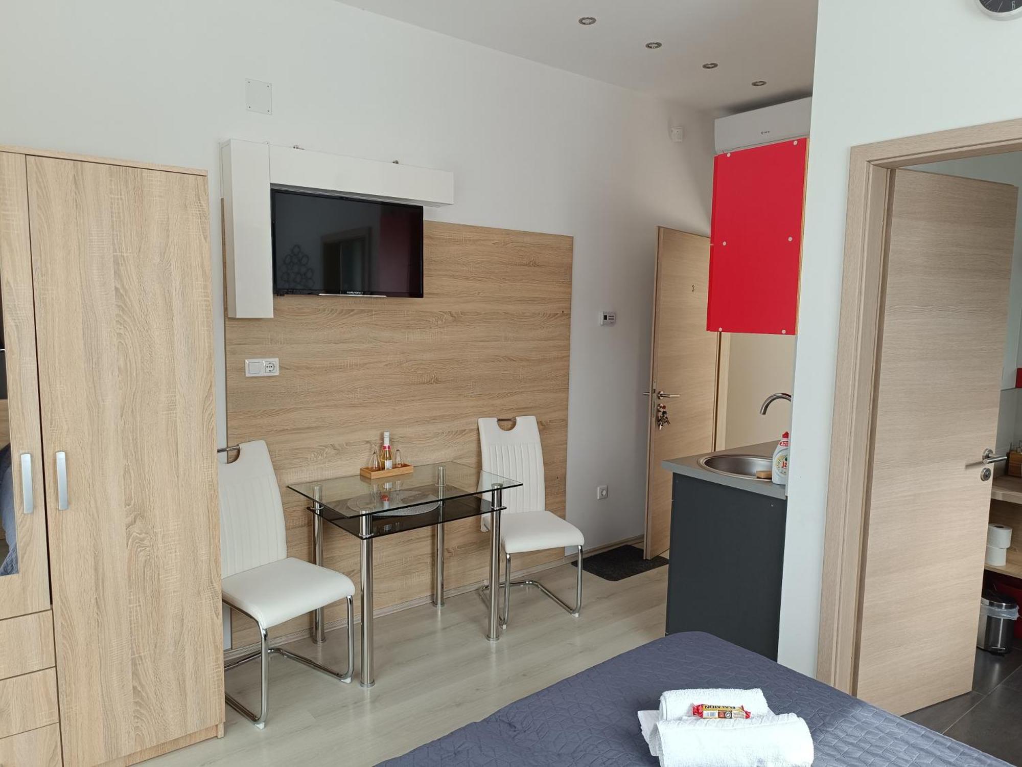 Ujhely Apartmanhaz شيوفوك المظهر الخارجي الصورة